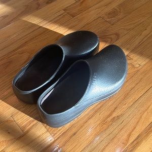 Profi-Birki display shoe in EUC. Only worn to try on in store.  Size 39